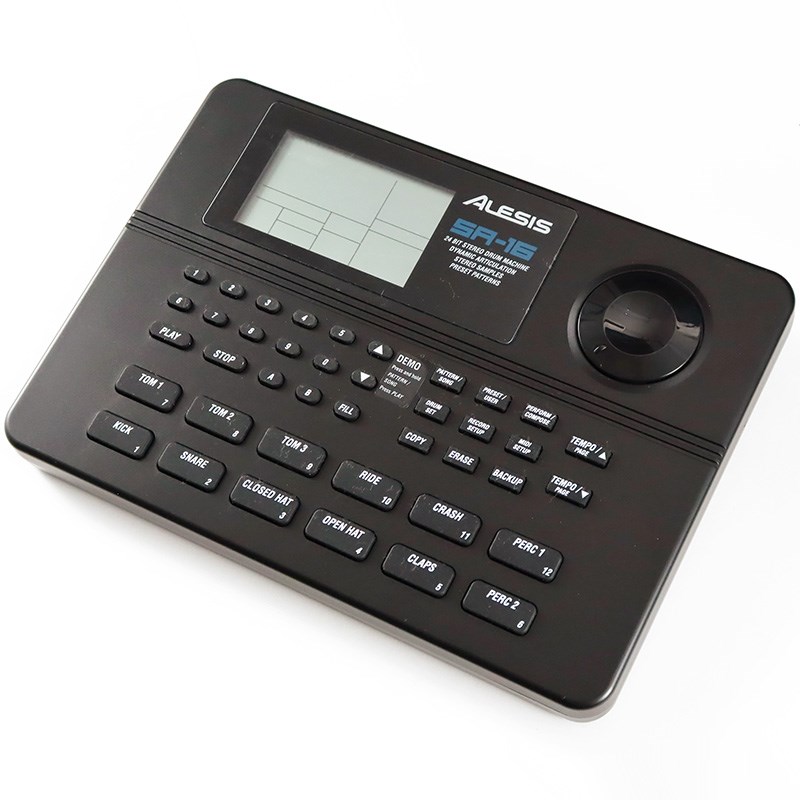 ALESIS SR16の画像